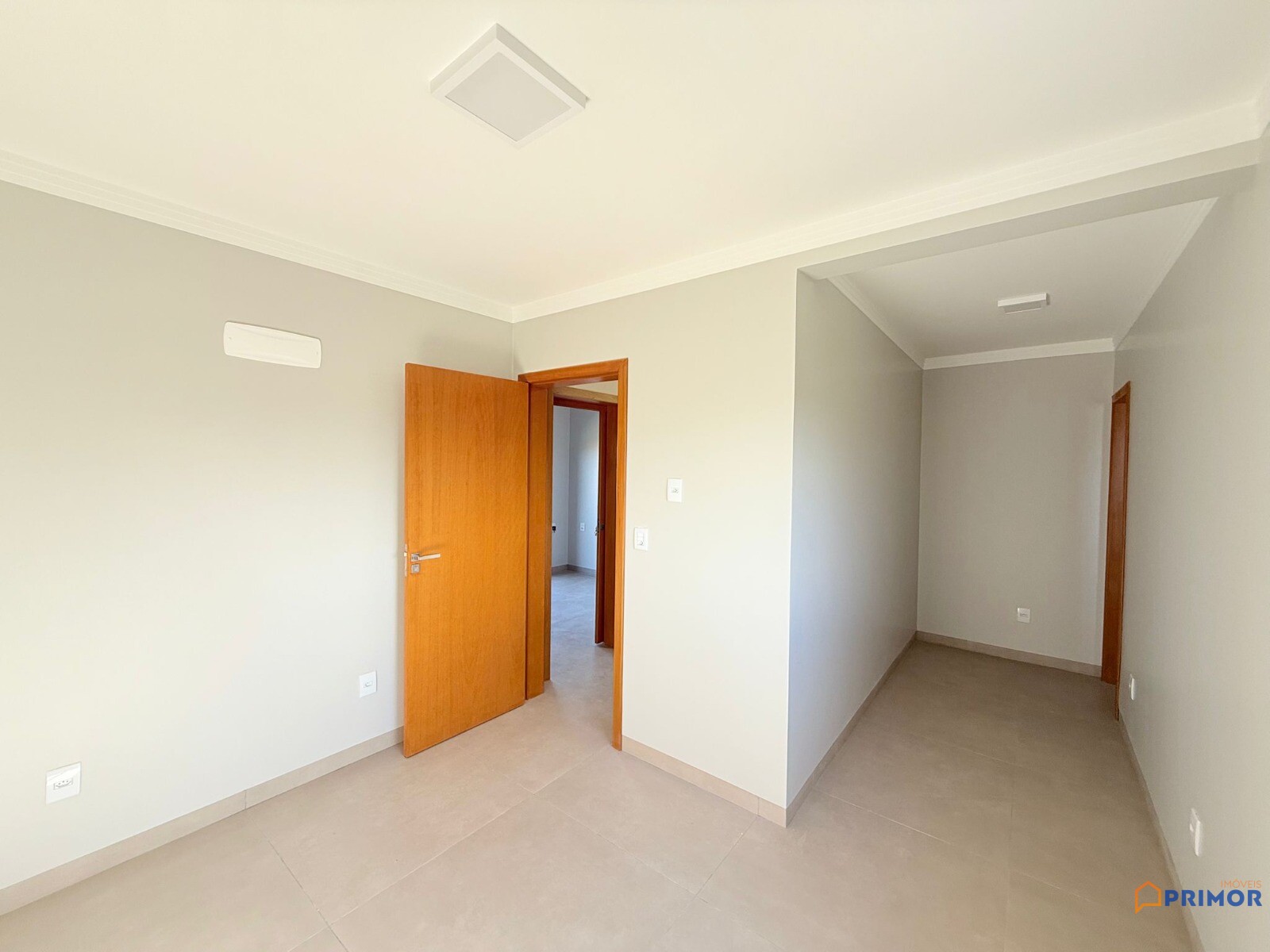 Sobrado à venda no bairro Santa Fé