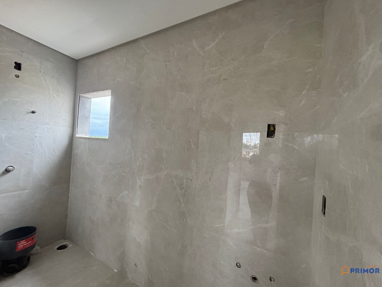 Sobrado Alto Padrão a Poucos Passos do Mar